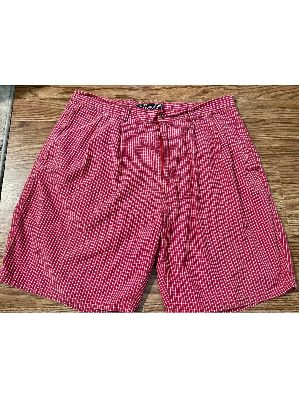 Ivy crew red checkered shorts size 36